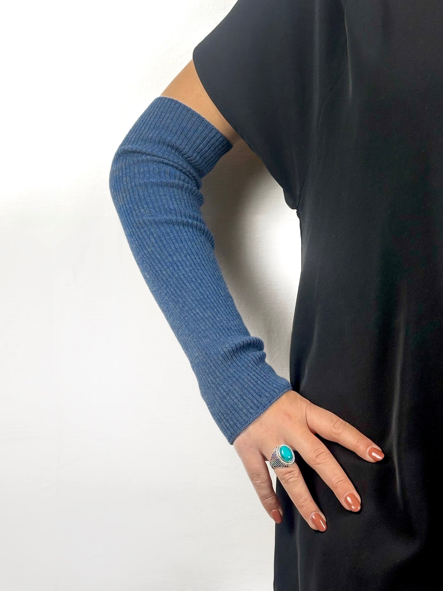 Alligrà • manicotti in lana extra fine merinos blu