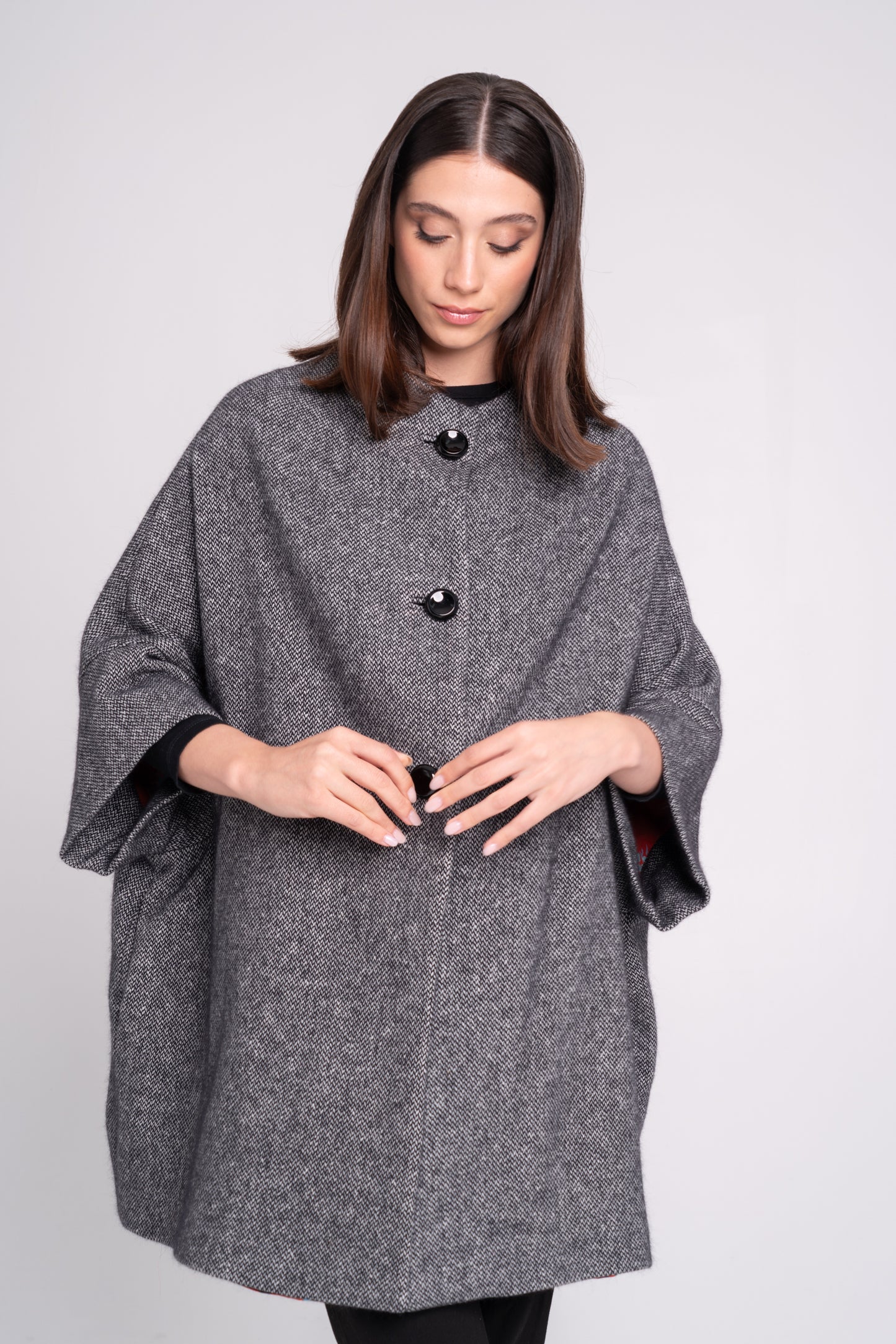 Calù • Cappotto in lana e cachemire puntinato nero