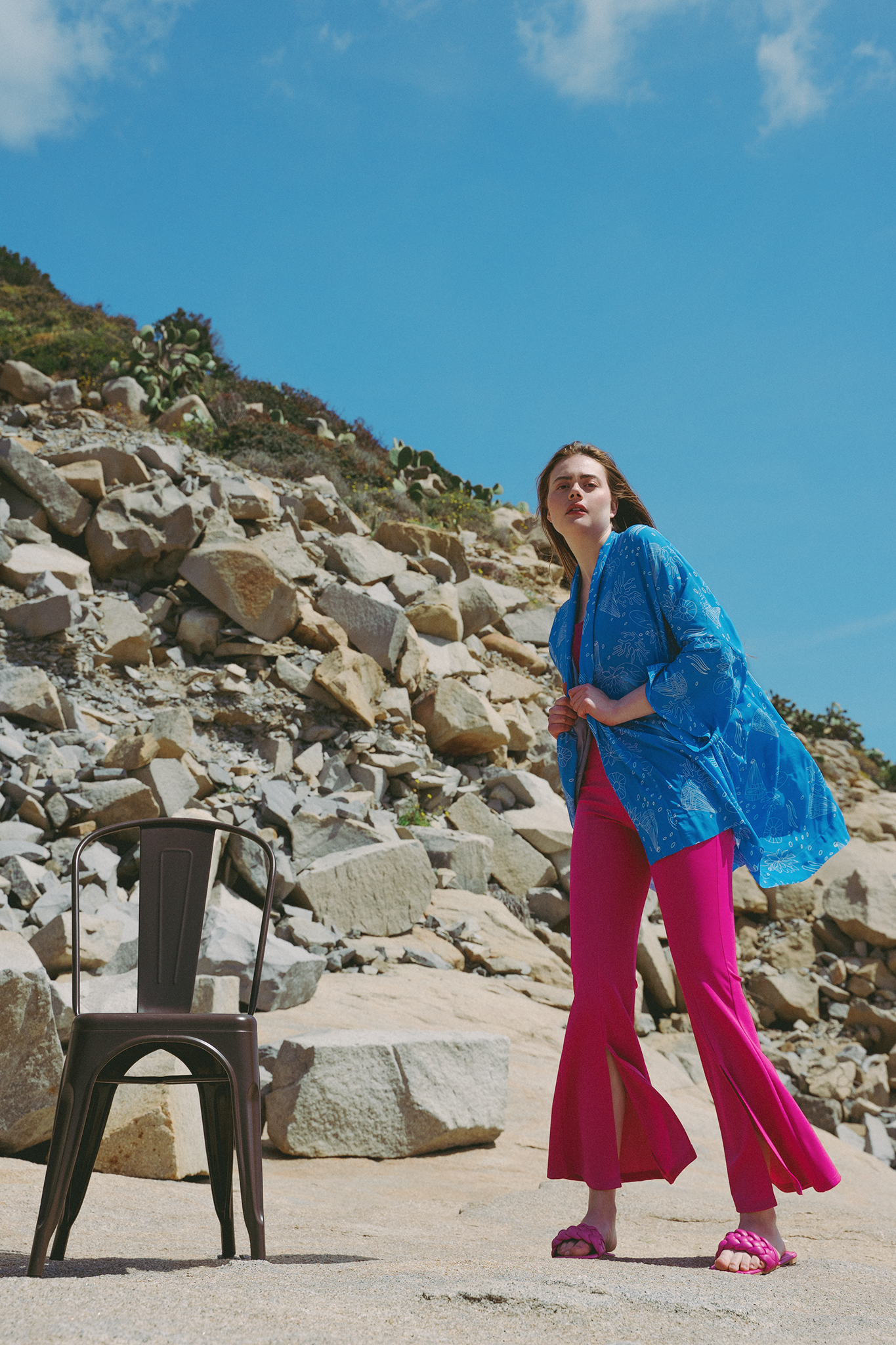 Kimono rissoli con collo sciallato azzurro con fantasia bianca
