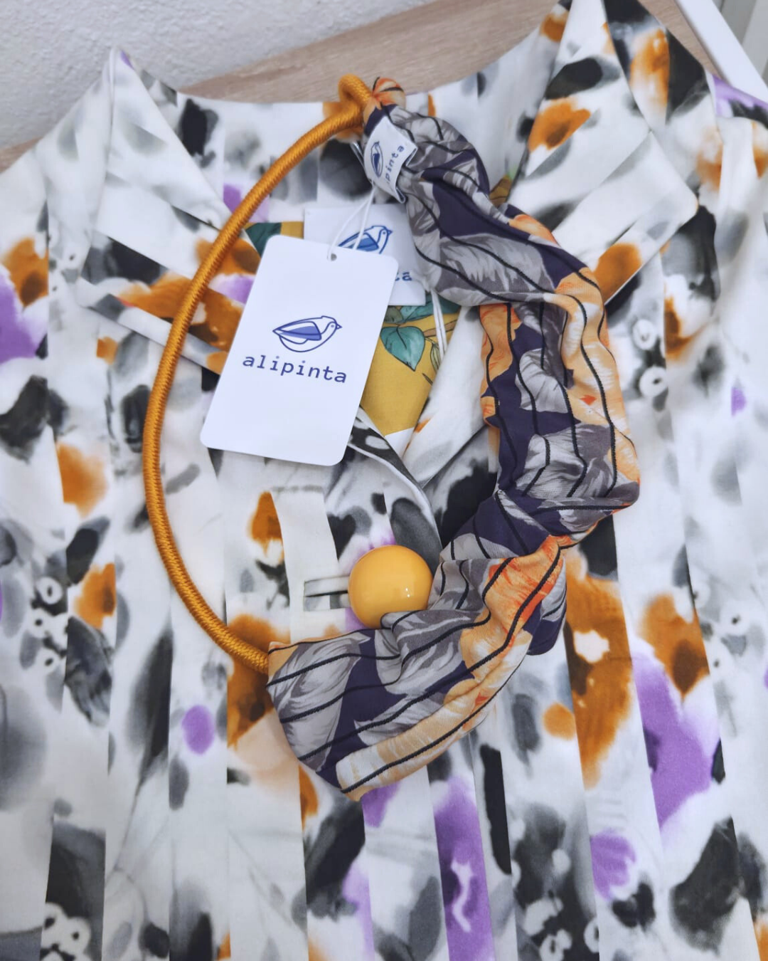 Calù in cotone multifloral e Sciumara in seta